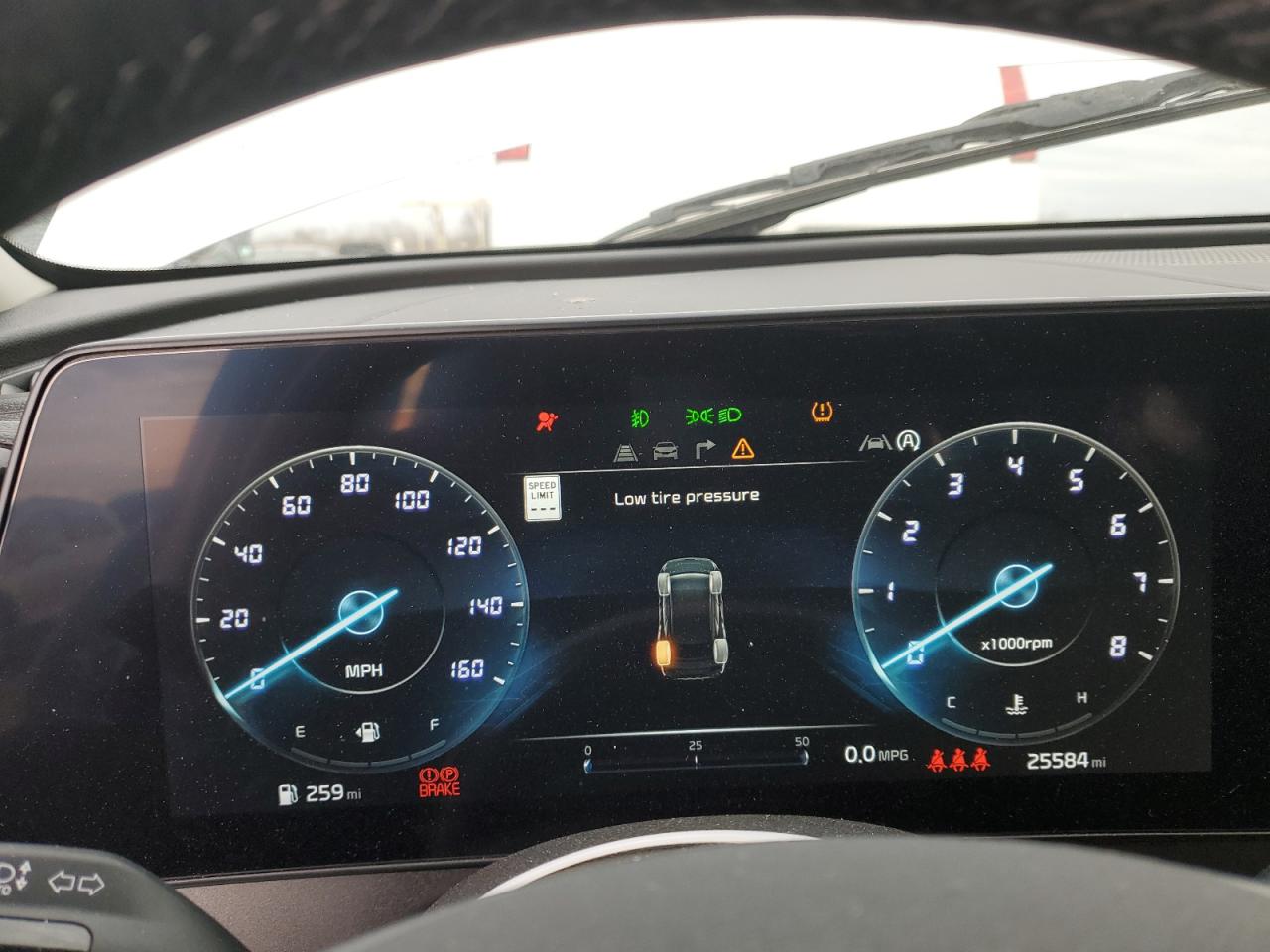 2024 Kia Sportage - Image 9