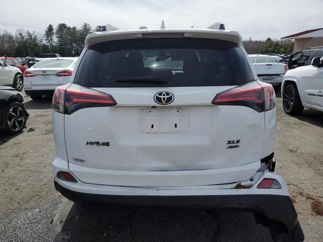  TOYOTA RAV4 2018 White