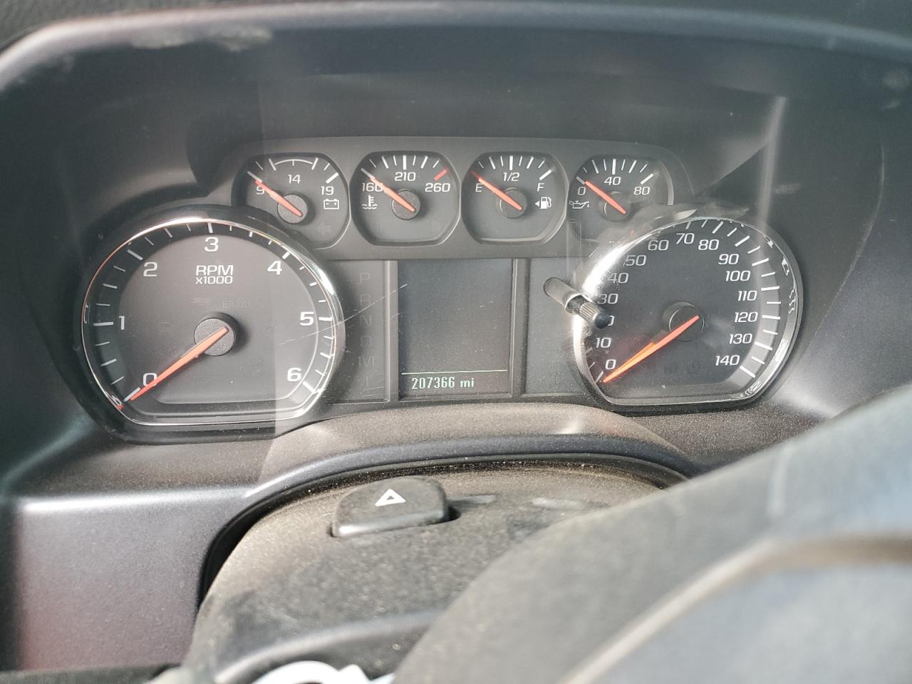 2015 Chevrolet Silverado - Image 9