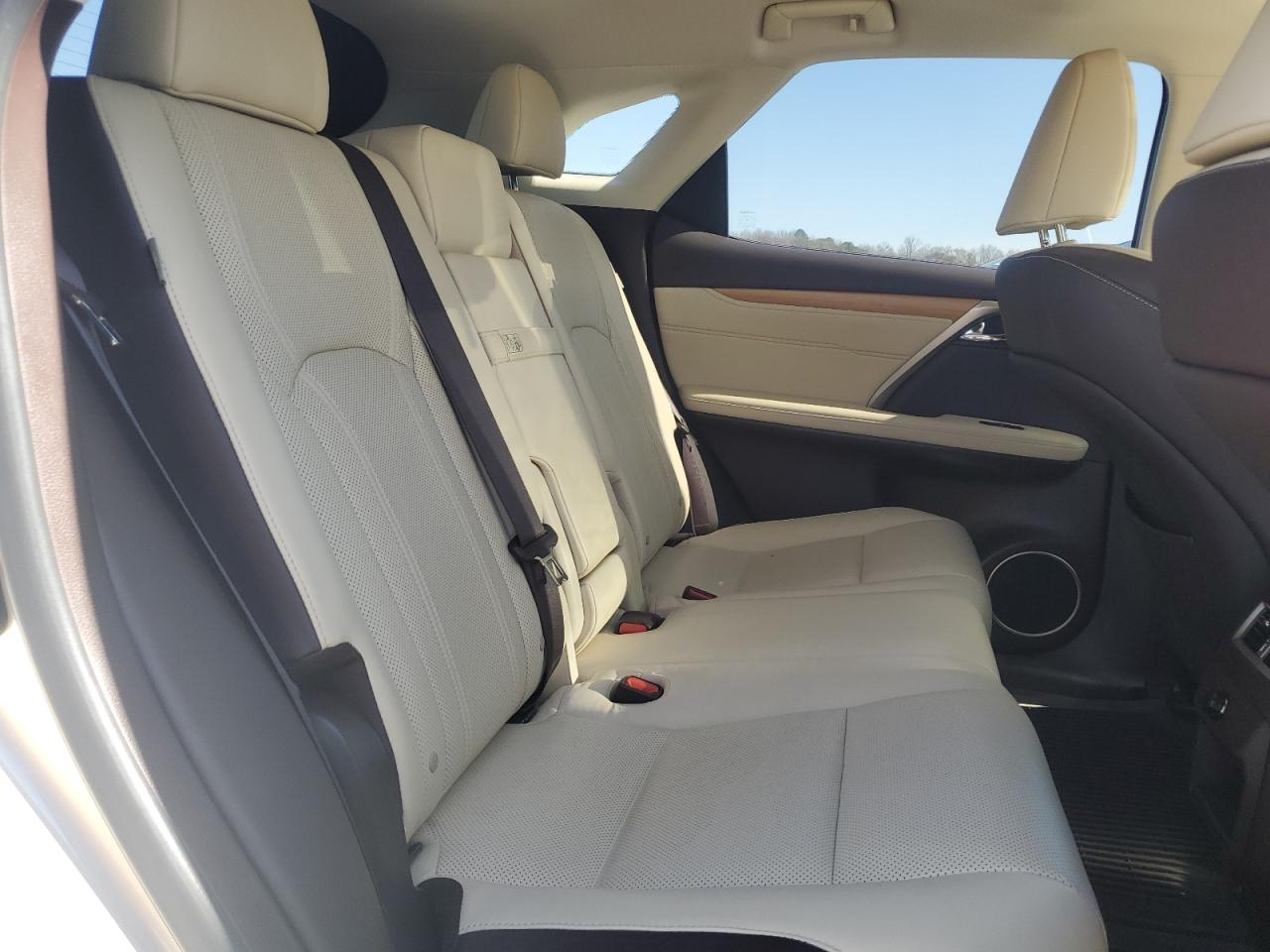 2019 Lexus RX - Image 11