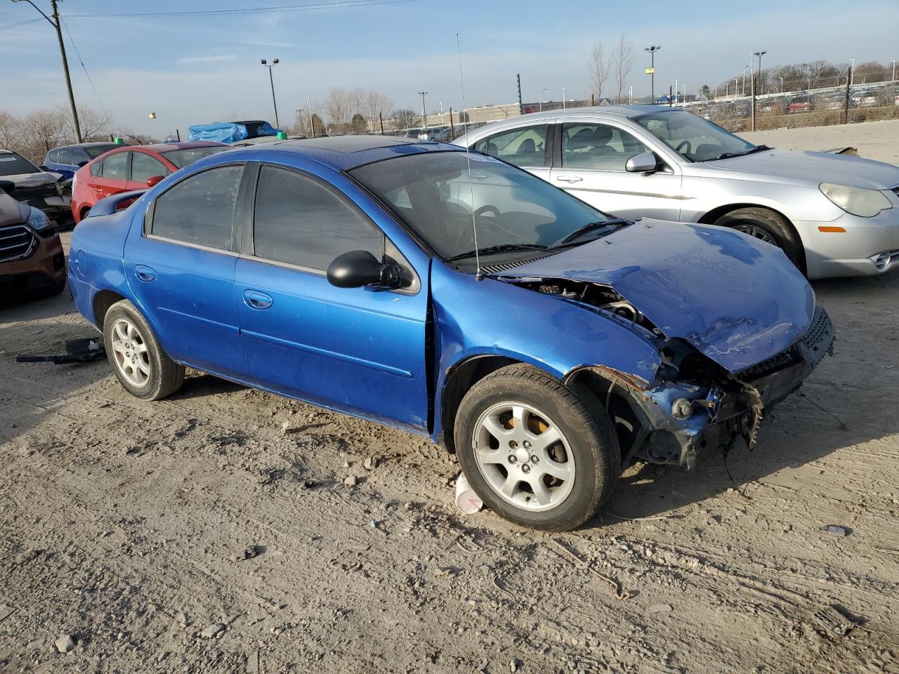 2005 Dodge Neon - Image 4