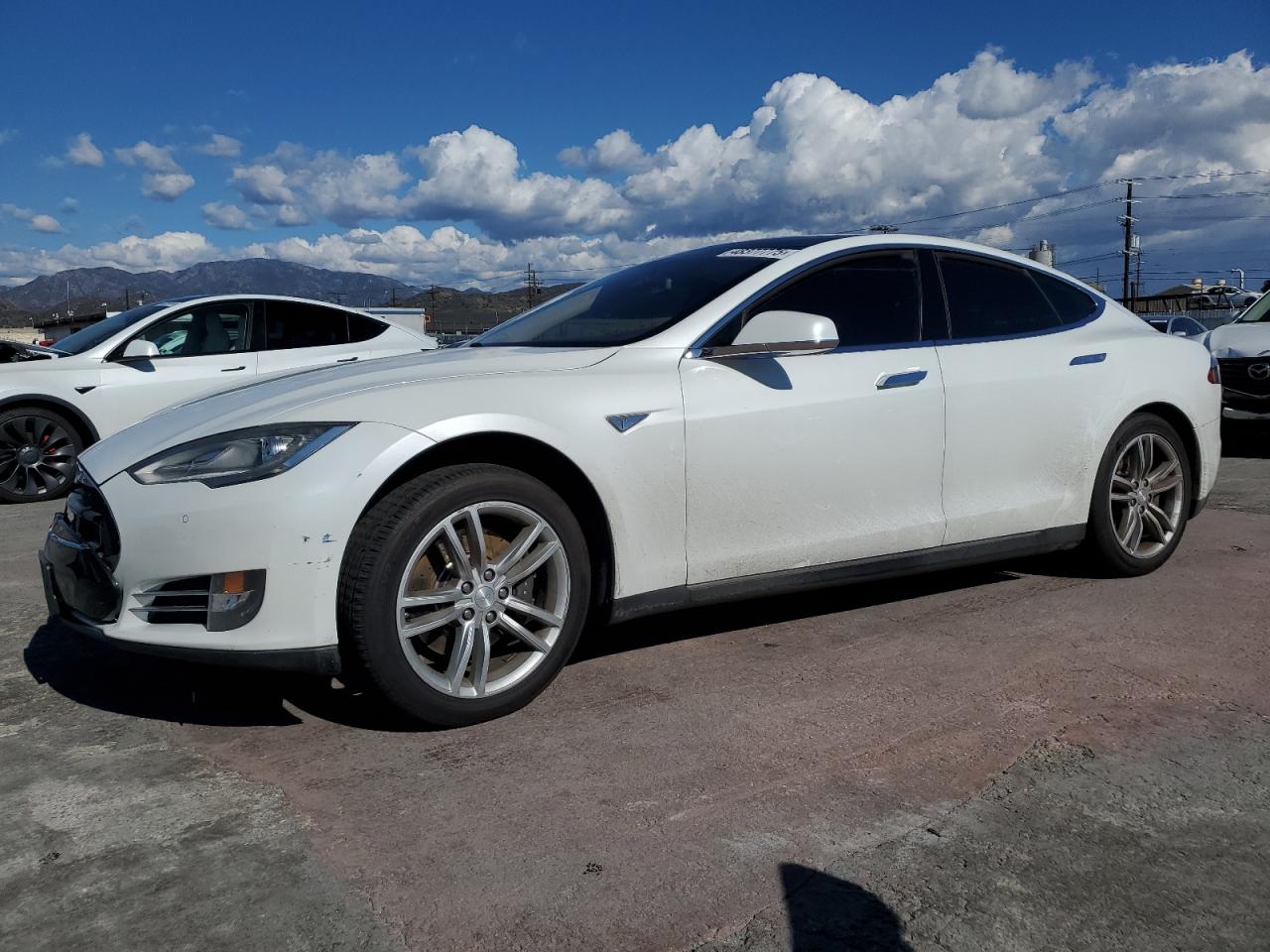 Sun Valley, CA에서 판매 중인 2013 Tesla Model S - Front End