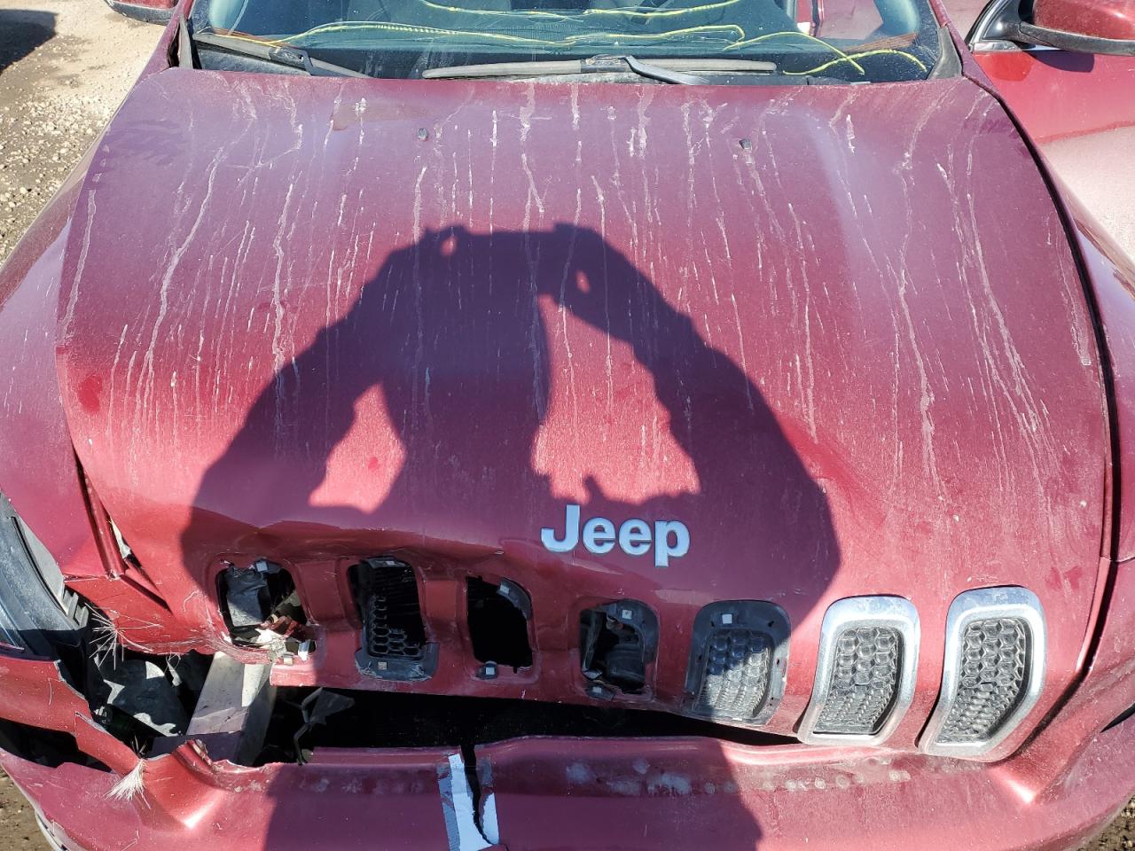 2016 Jeep Grand Cherokee - Image 12