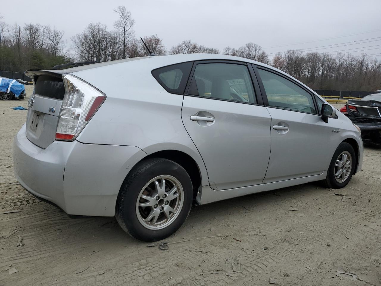 2010 Toyota Prius - Image 3