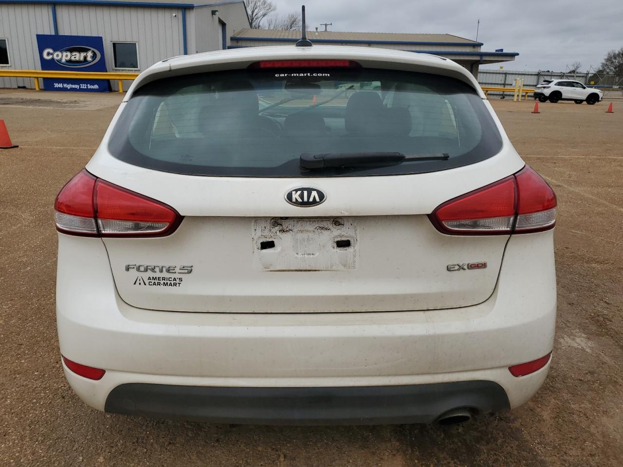 2014 Kia Forte - Image 6