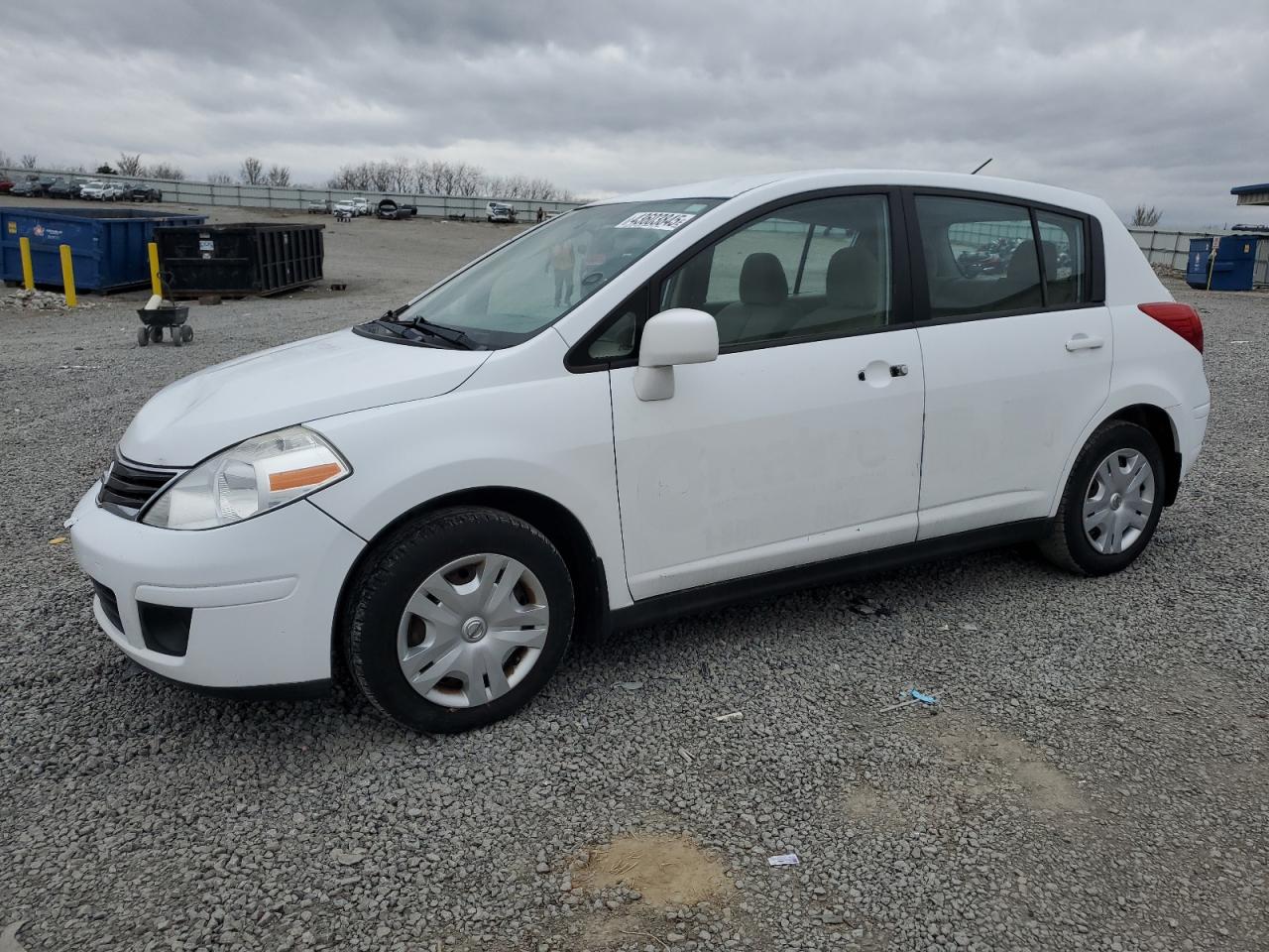 2011 Nissan Versa - Image 1