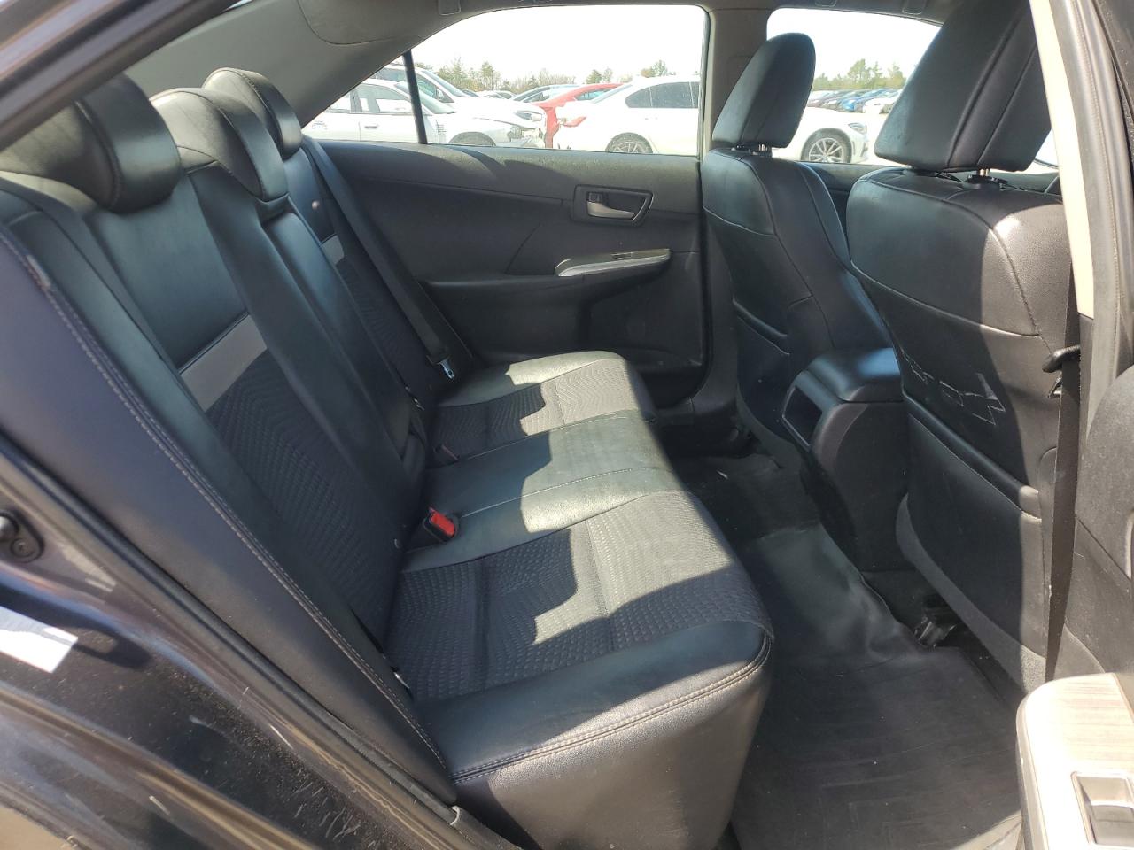 2012 Toyota Camry - Image 10
