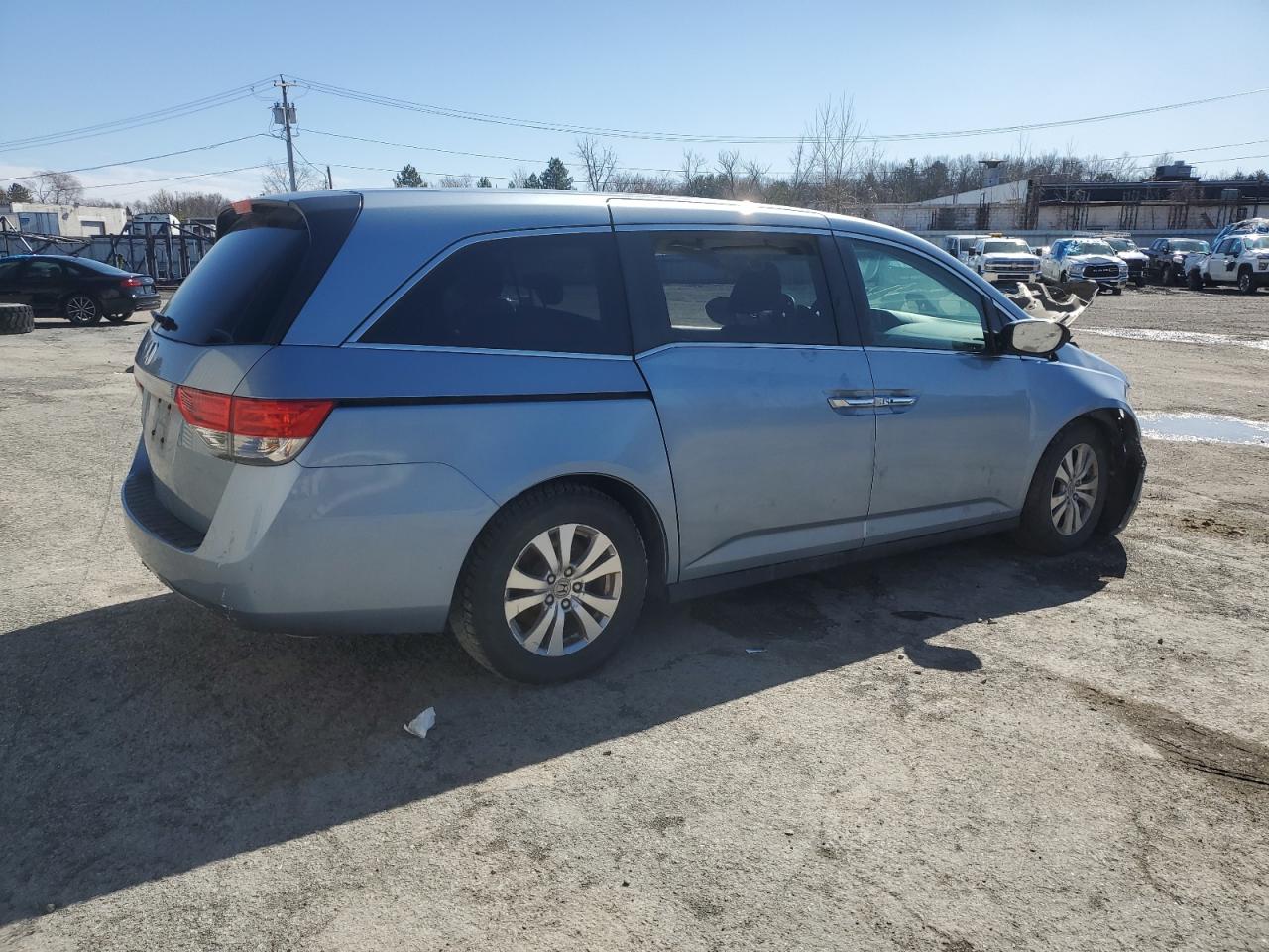 2014 Honda Odyssey - Image 3