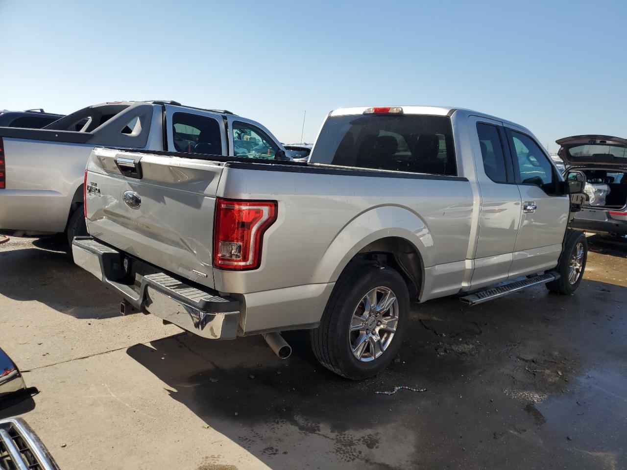 2015 Ford F-150 - Image 3