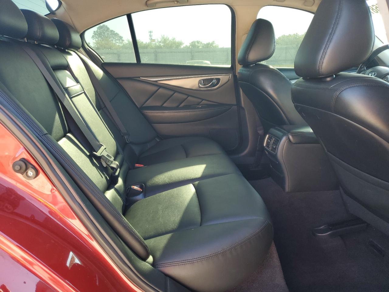 2016 Infiniti Q50 - Image 10