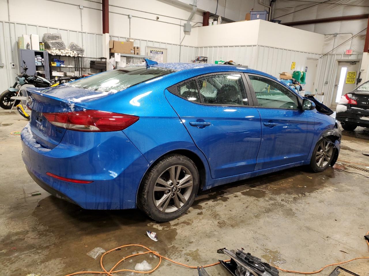 2018 Hyundai Elantra - Image 3