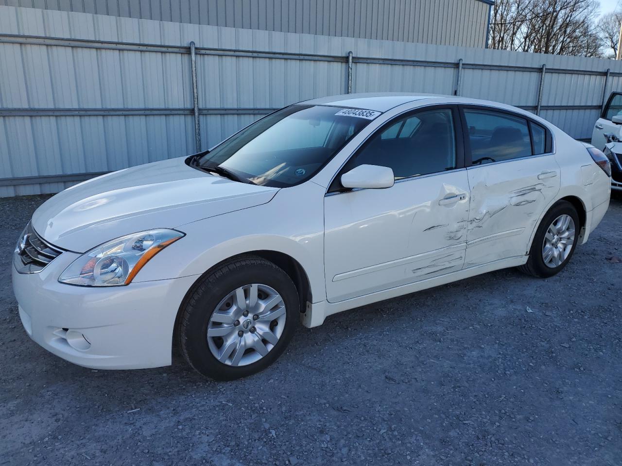 2011 Nissan Altima - Image 1