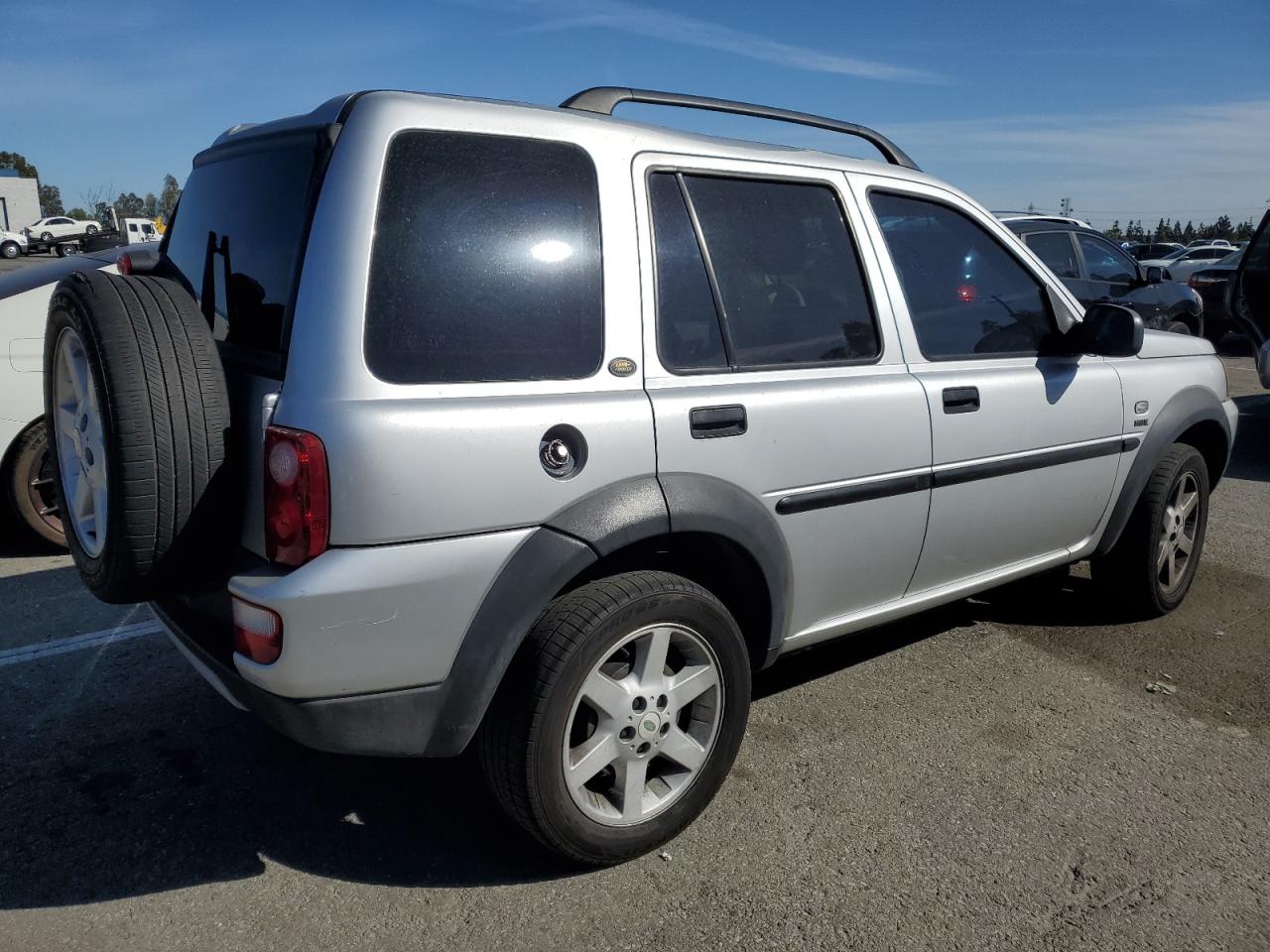 2004 Land Rover Freelander - Image 3