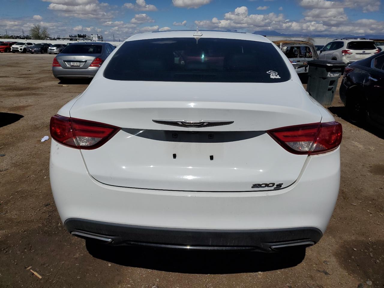 2015 Chrysler 200 - Image 6