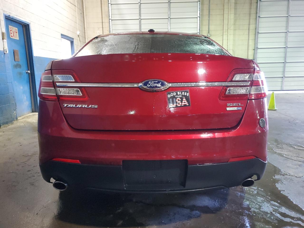 2014 Ford Taurus - Image 6