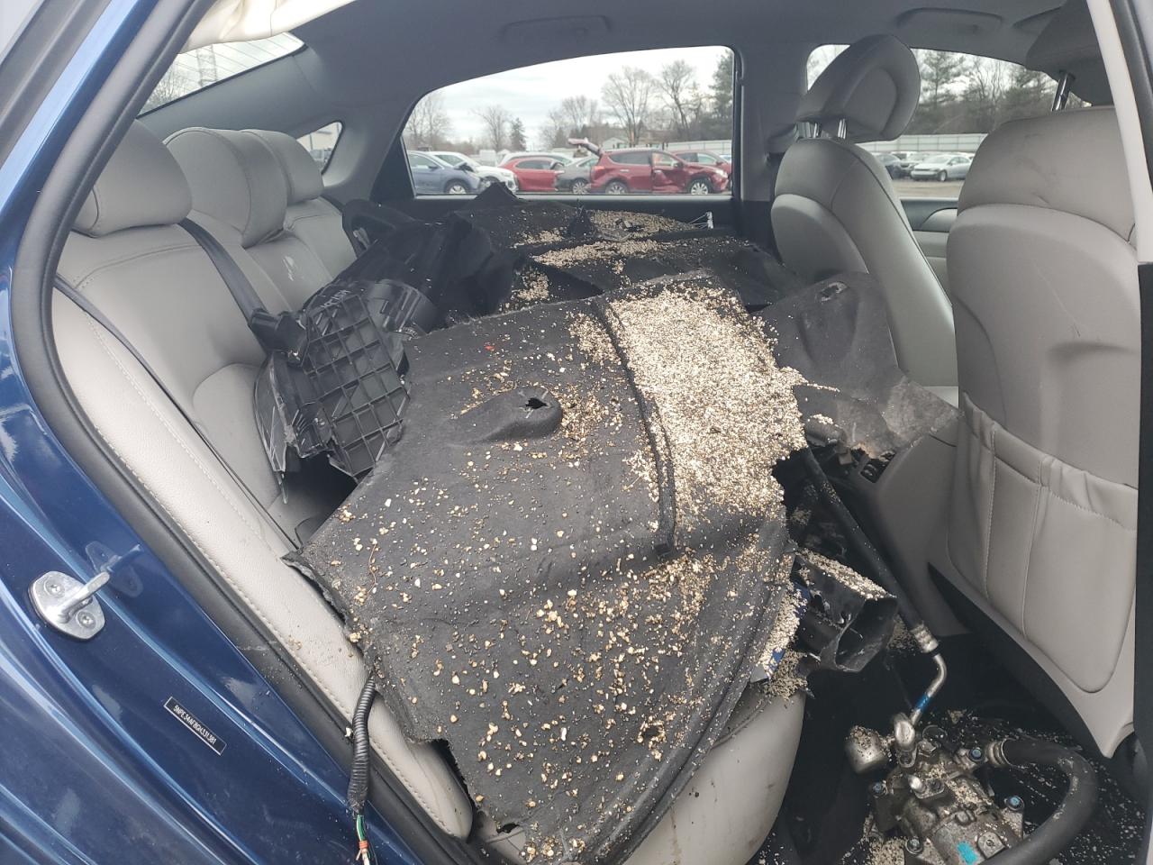 2016 Hyundai Sonata - Image 11