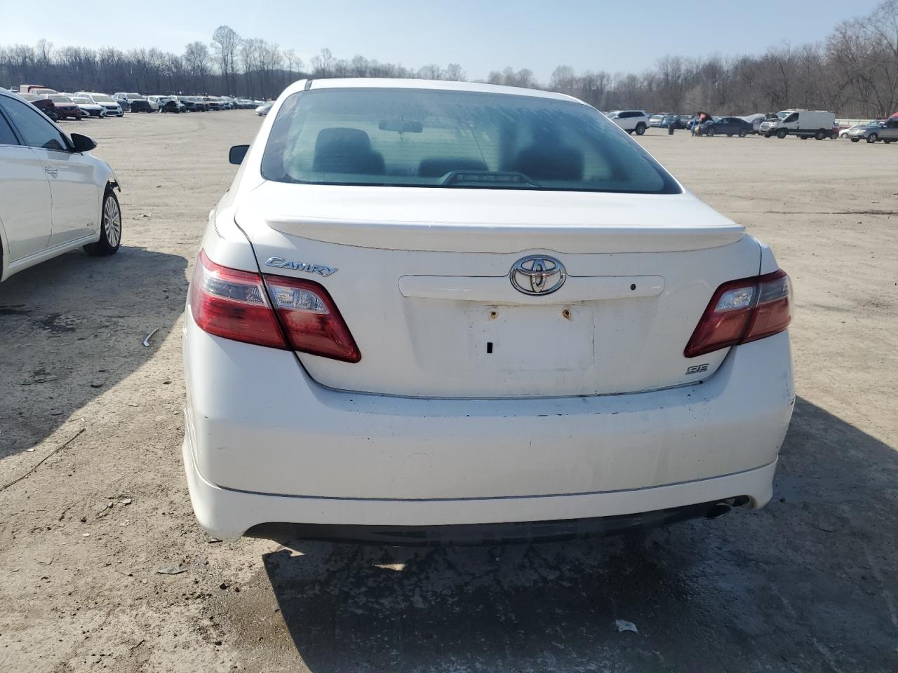 2009 Toyota Camry - Image 6