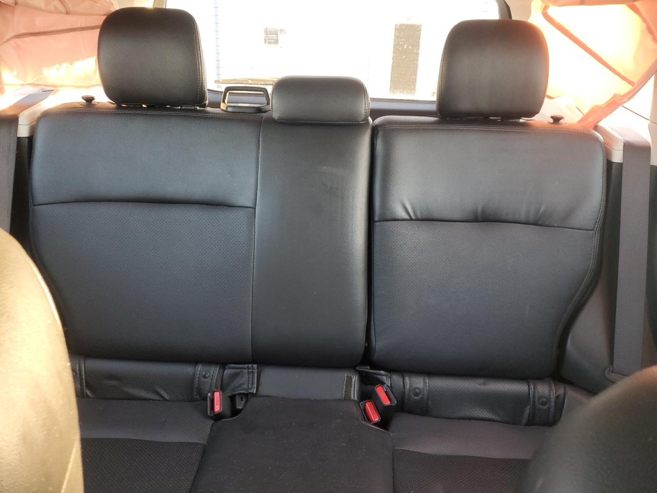 2015 Subaru Forester - Image 10