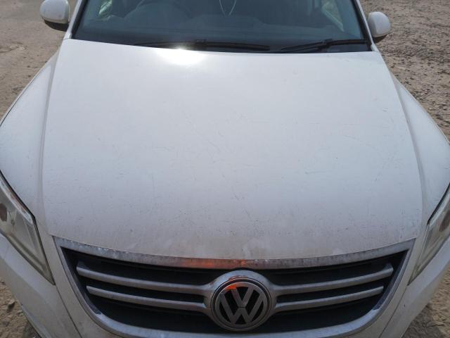 2011 VOLKSWAGEN TIGUAN MAT