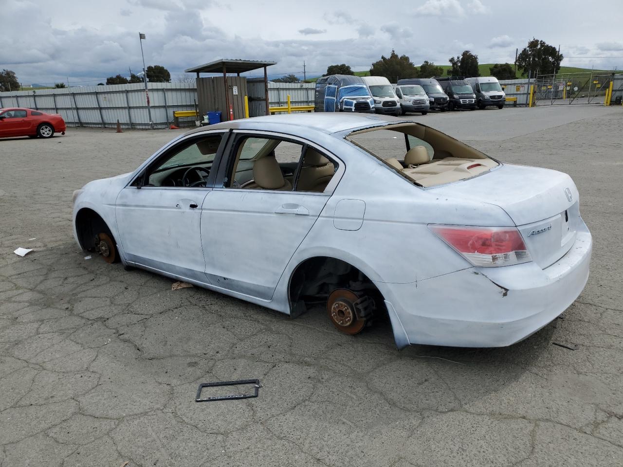 2010 Honda Accord - Image 2