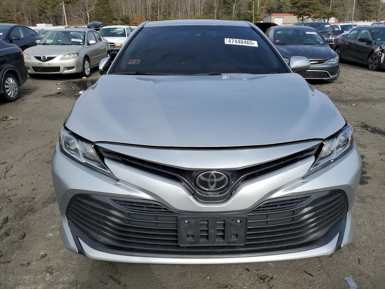 2018 Toyota Camry - Image 5