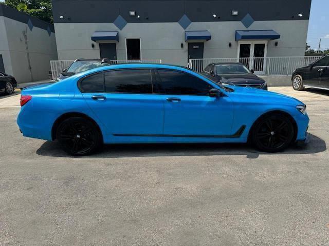 2017 BMW 750 I