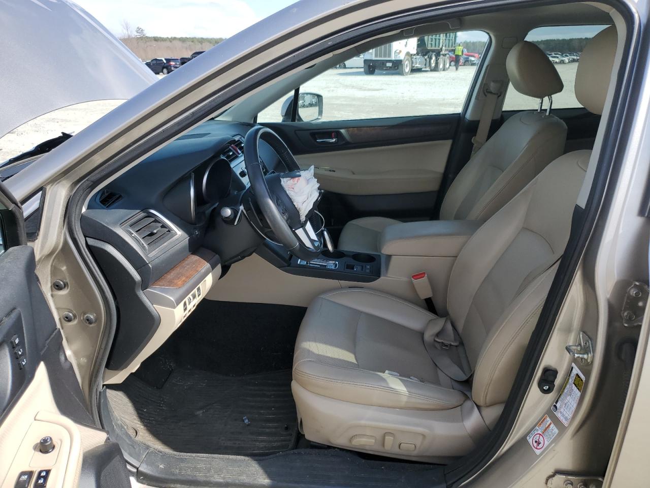 2015 Subaru Outback - Image 7