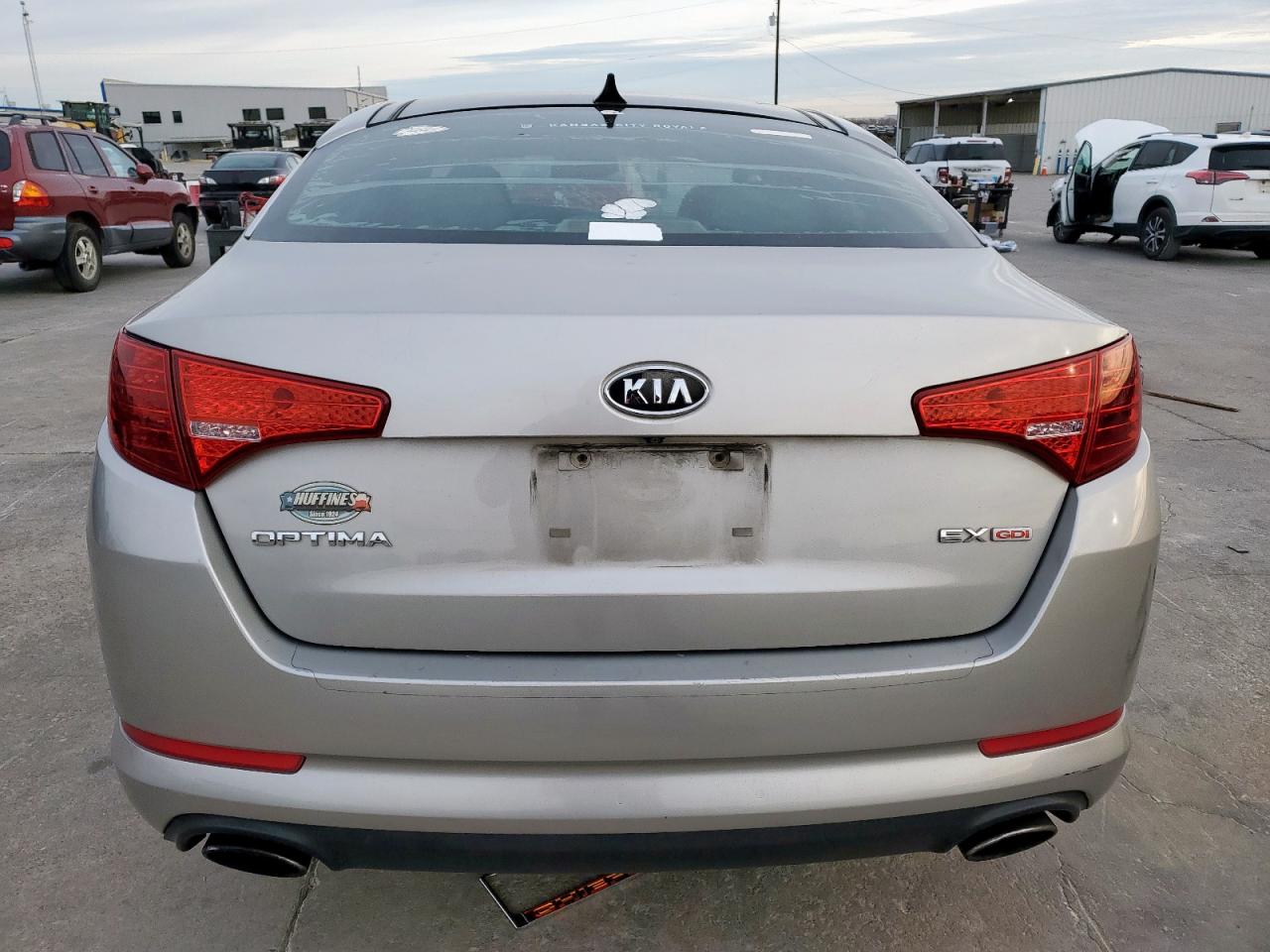 2012 Kia Optima - Image 6