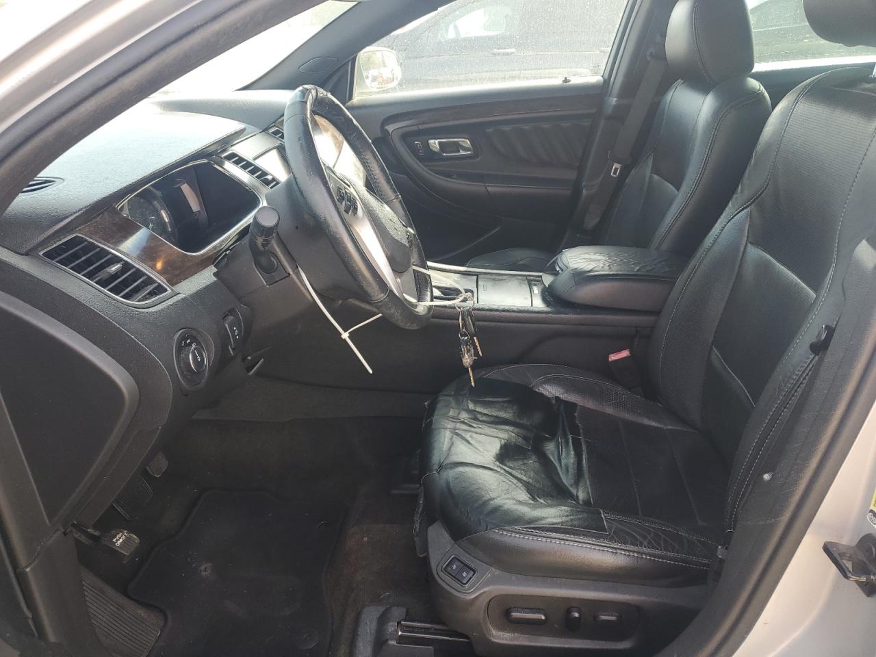 2013 Ford Taurus - Image 7