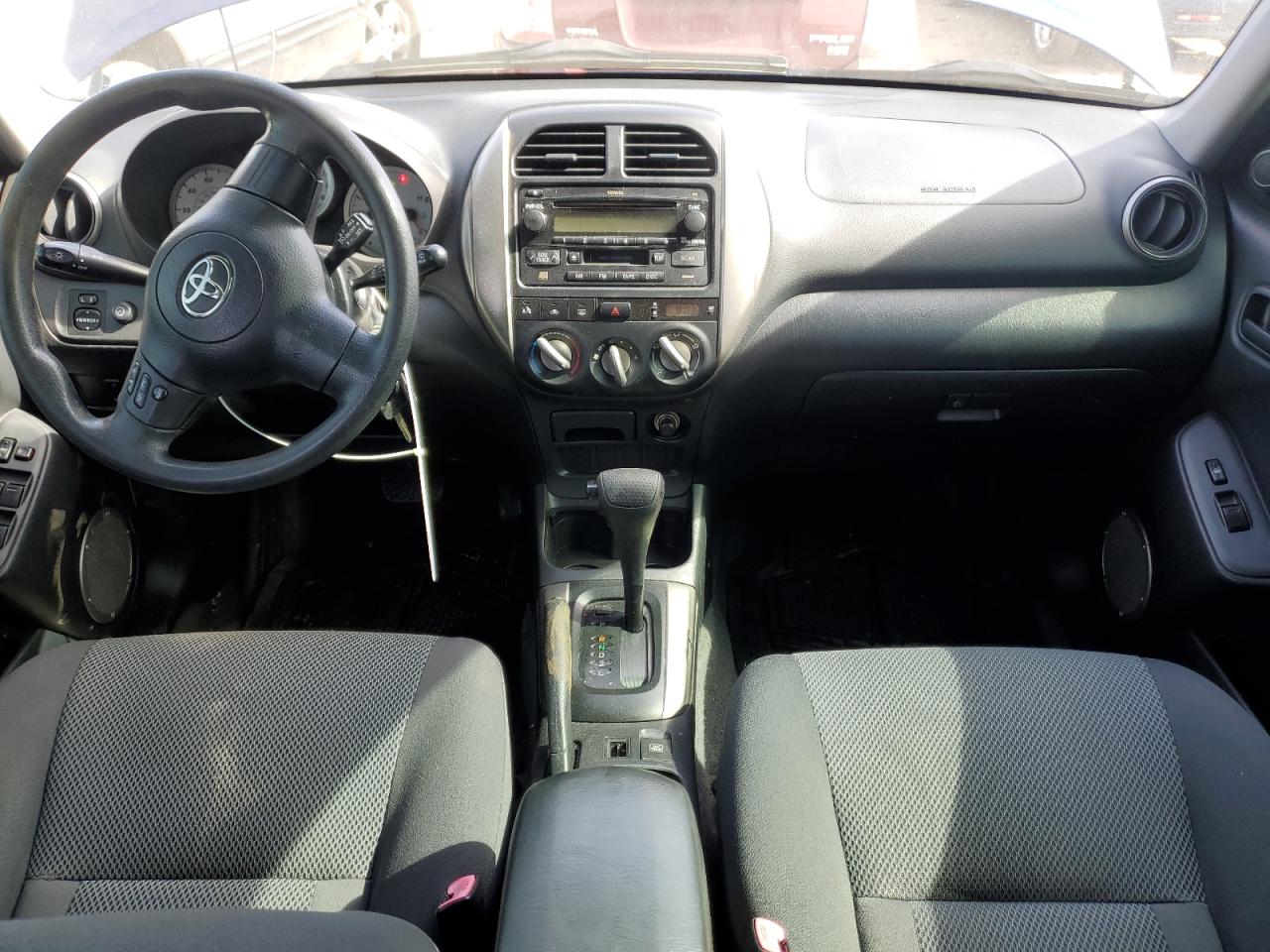2004 Toyota RAV 4 - Image 8