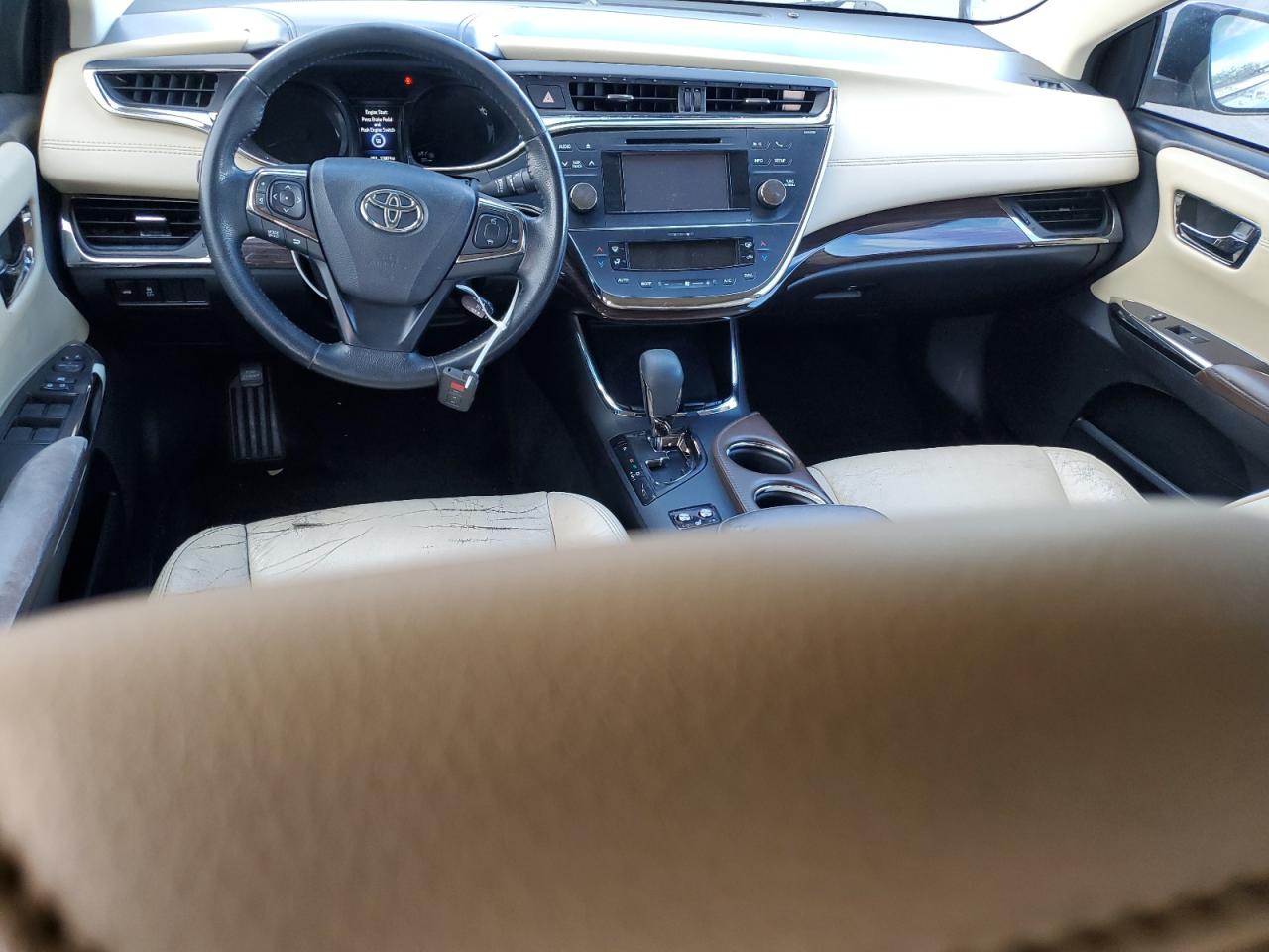 2013 Toyota Avalon - Image 8