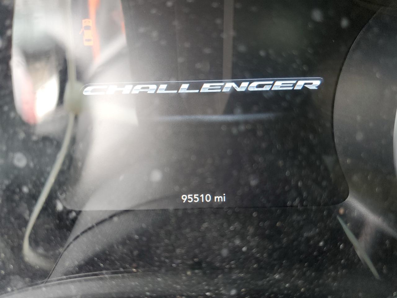 2016 Dodge Challenger - Image 9
