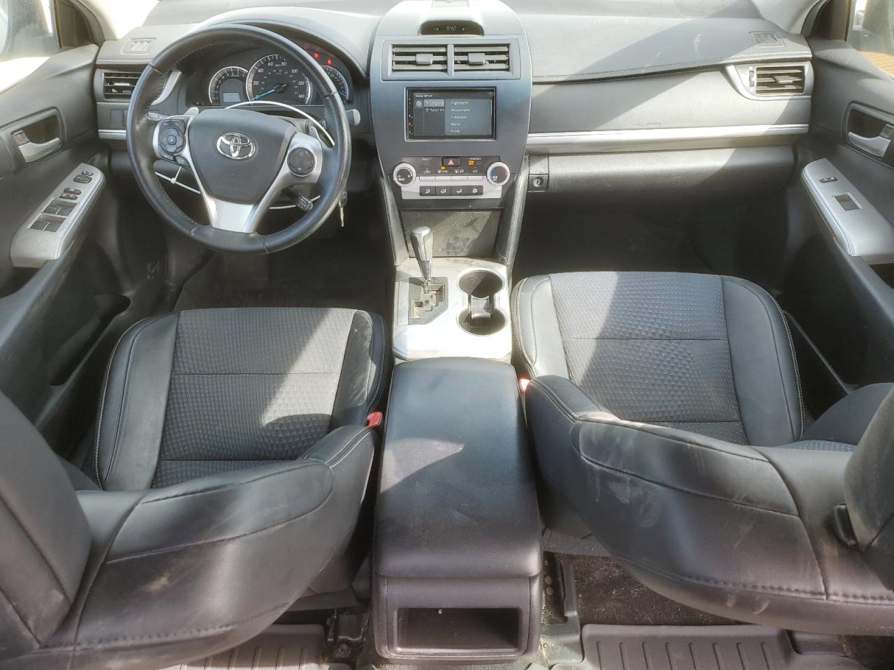 2014 Toyota Camry - Image 8