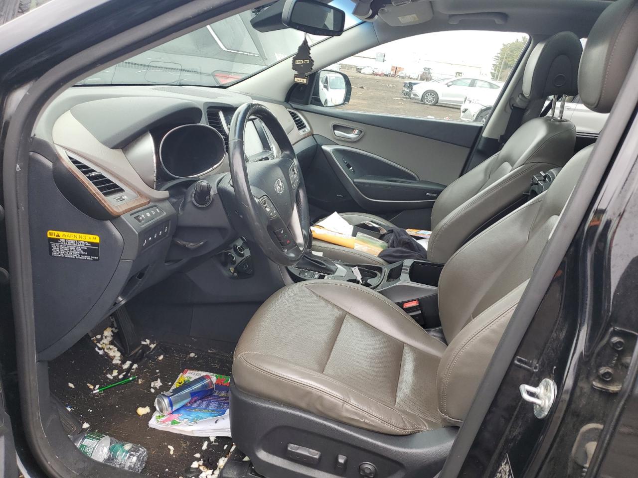 2017 Hyundai Santa Fe - Image 7