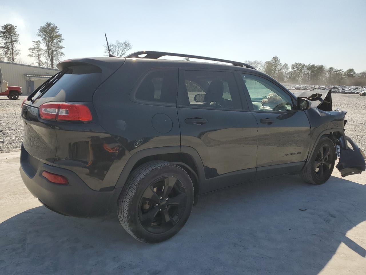 2016 Jeep Grand Cherokee - Image 3