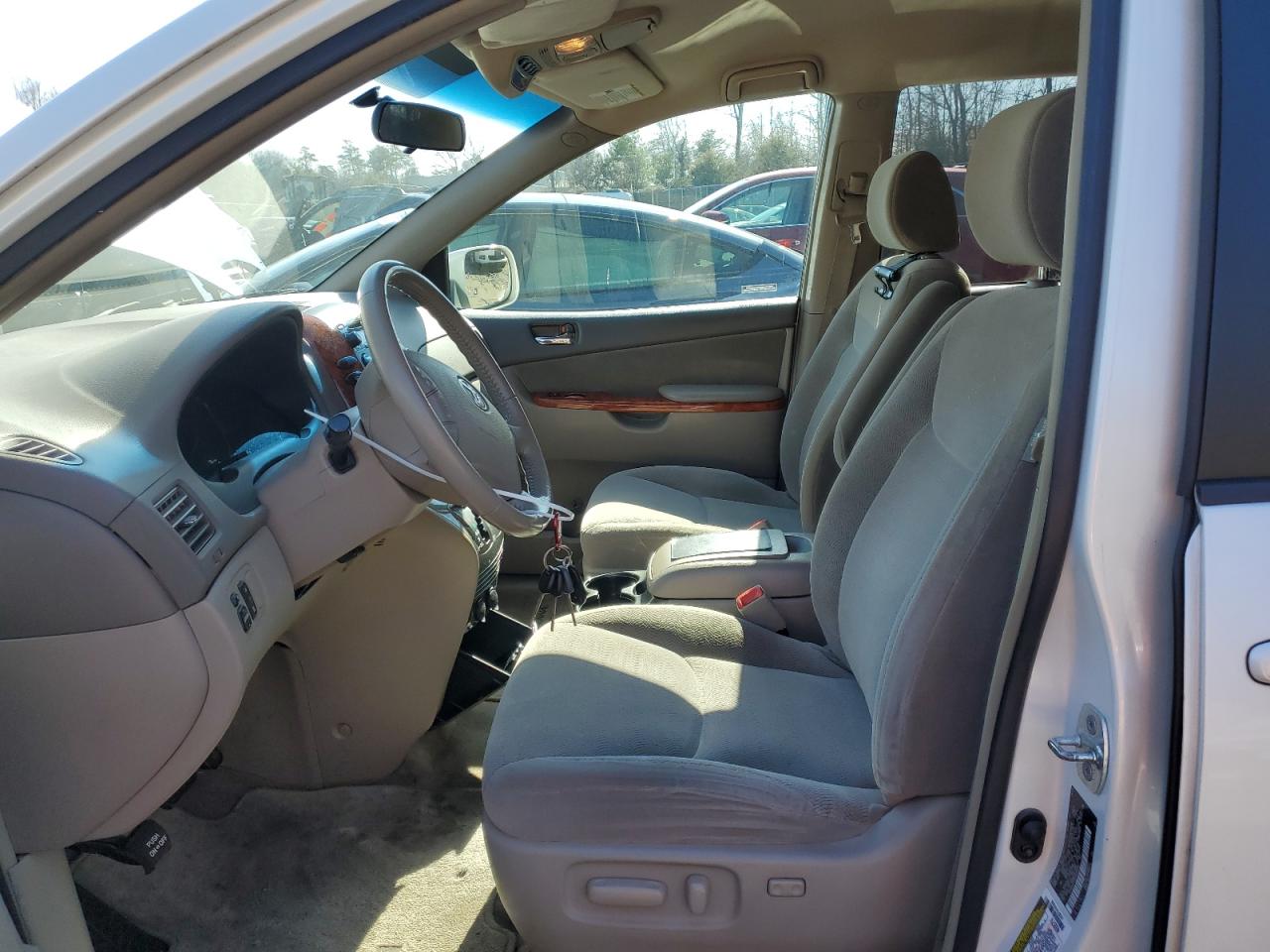 2006 Toyota Sienna - Image 7