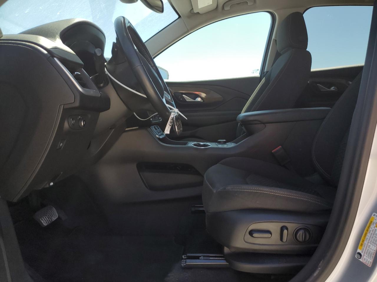 2020 GMC Terrain - Image 7