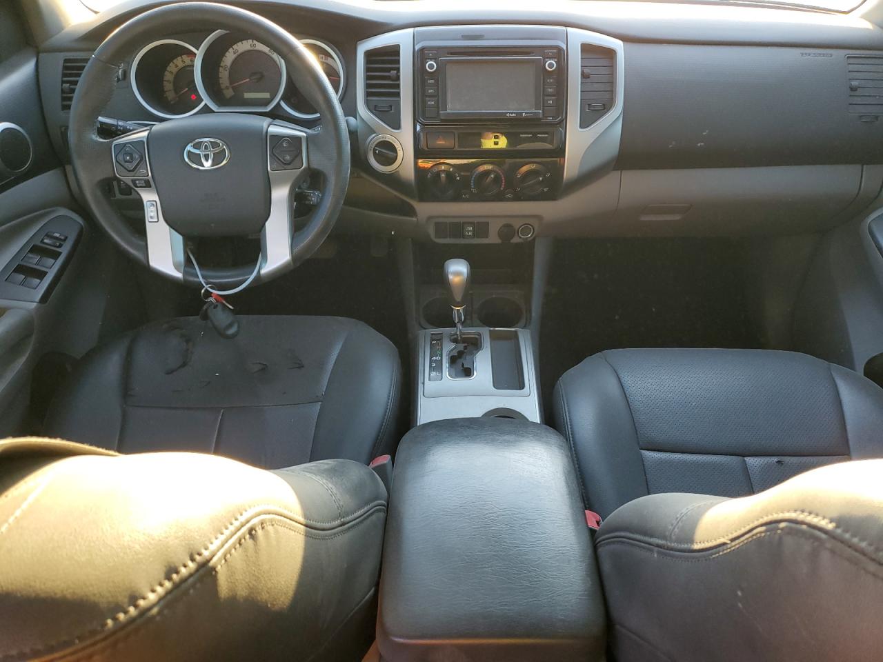 2014 Toyota Tacoma - Image 8