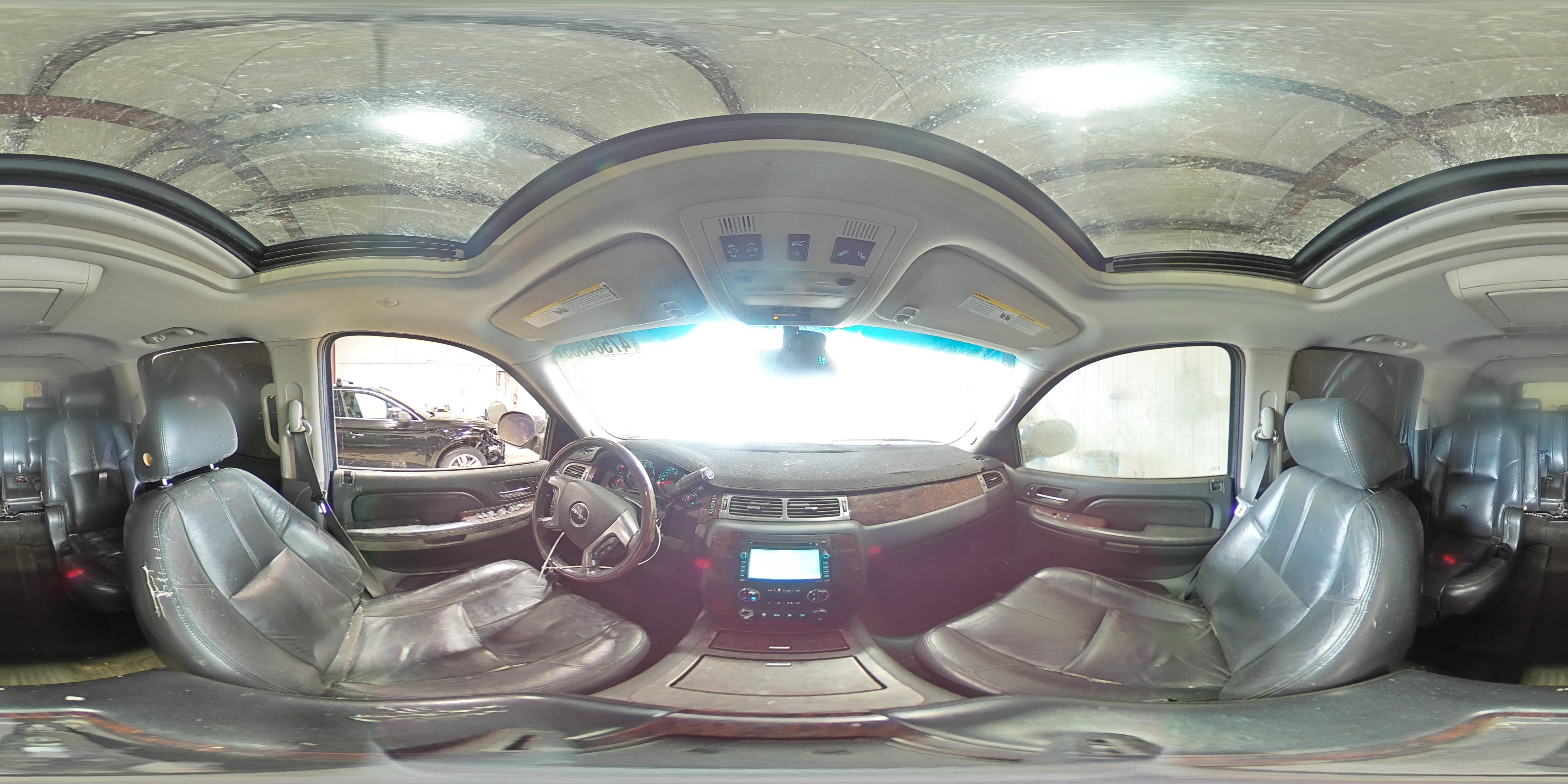 2007 GMC Yukon - Image 13
