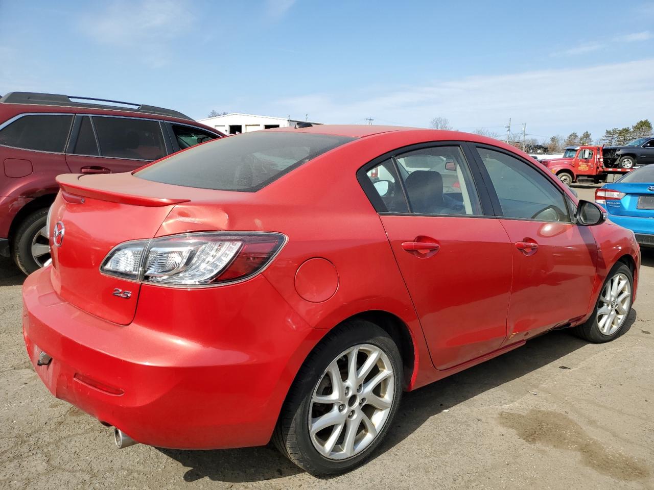 2013 Mazda 3 - Image 3
