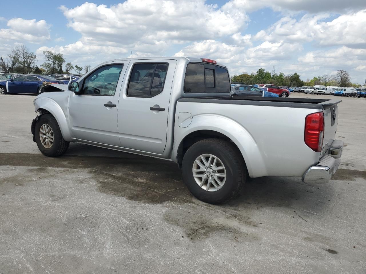 2015 Nissan Navara (Frontier) - Image 2