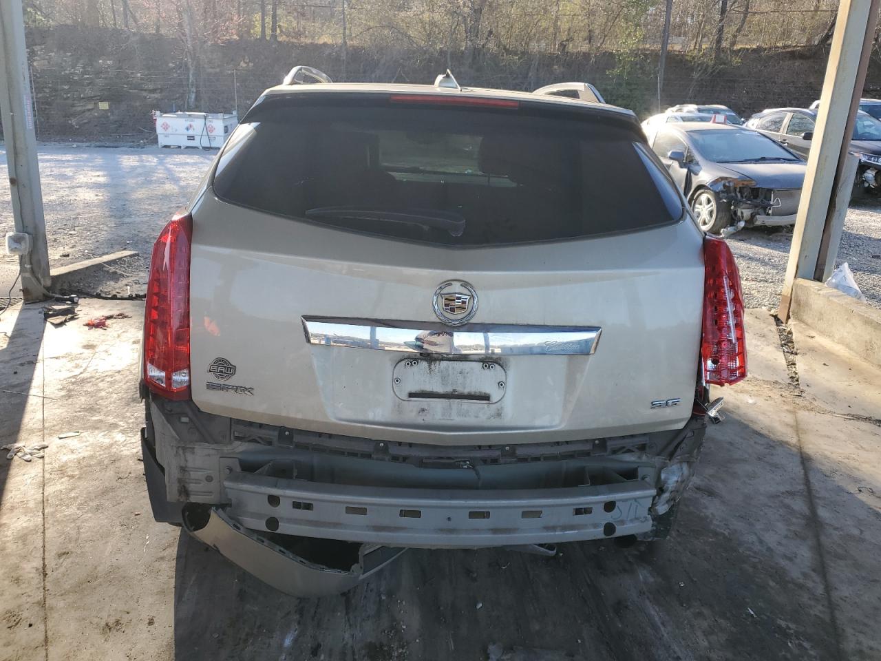 2015 Cadillac SRX - Image 6