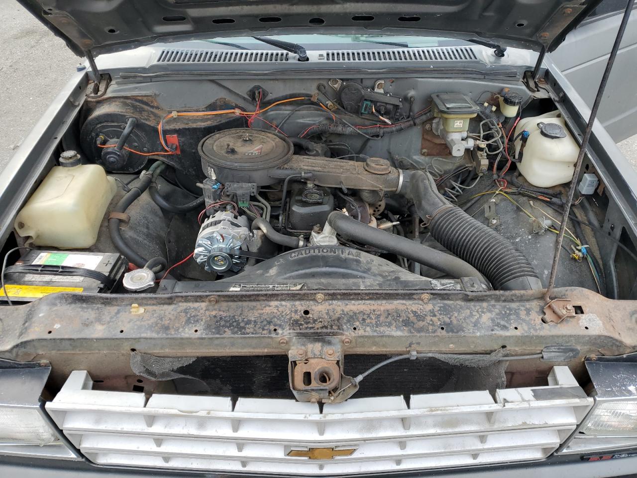 1988 Chevrolet S-10 Pickup - Image 11
