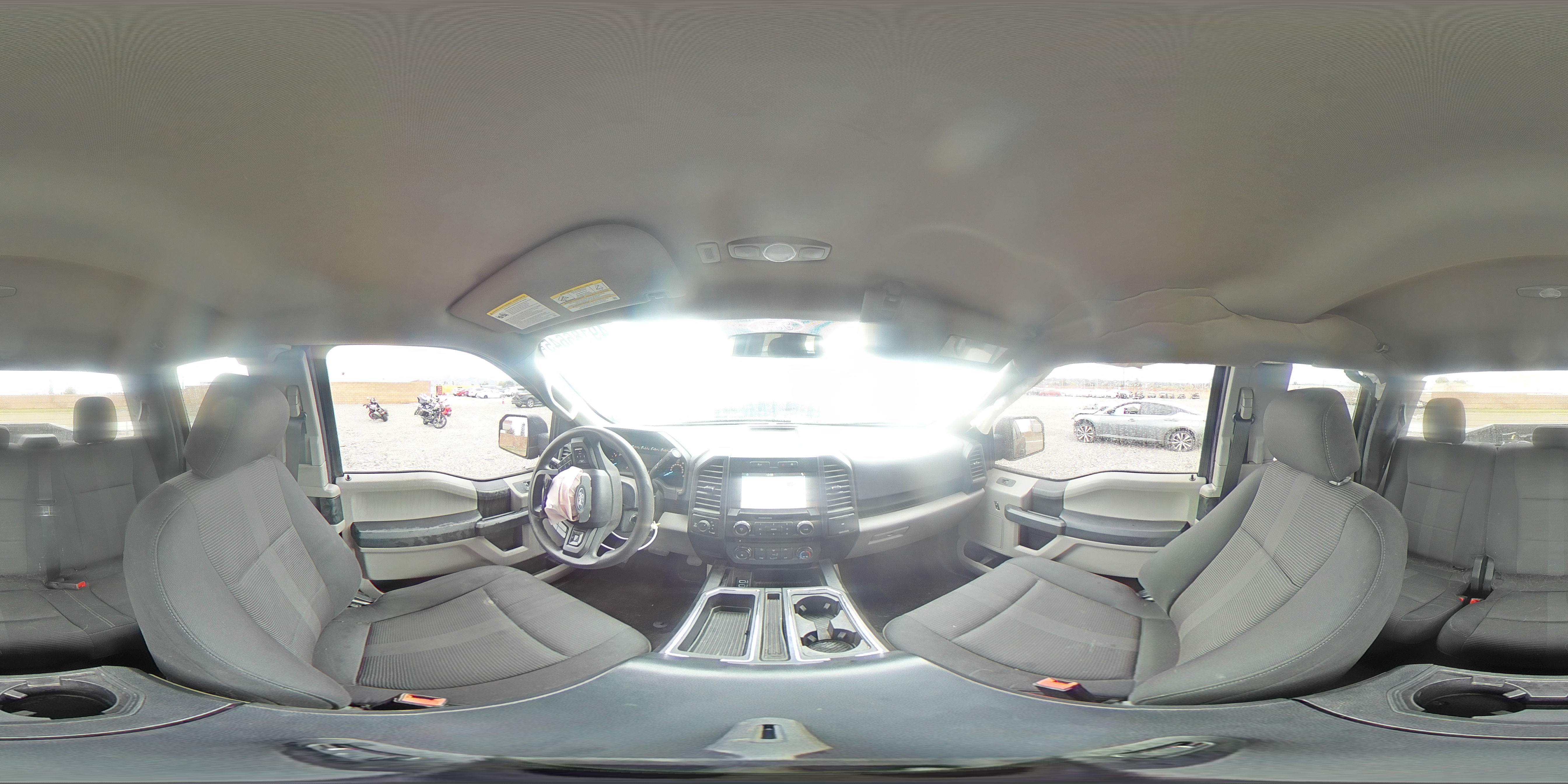 2018 Ford F-150 - Image 12