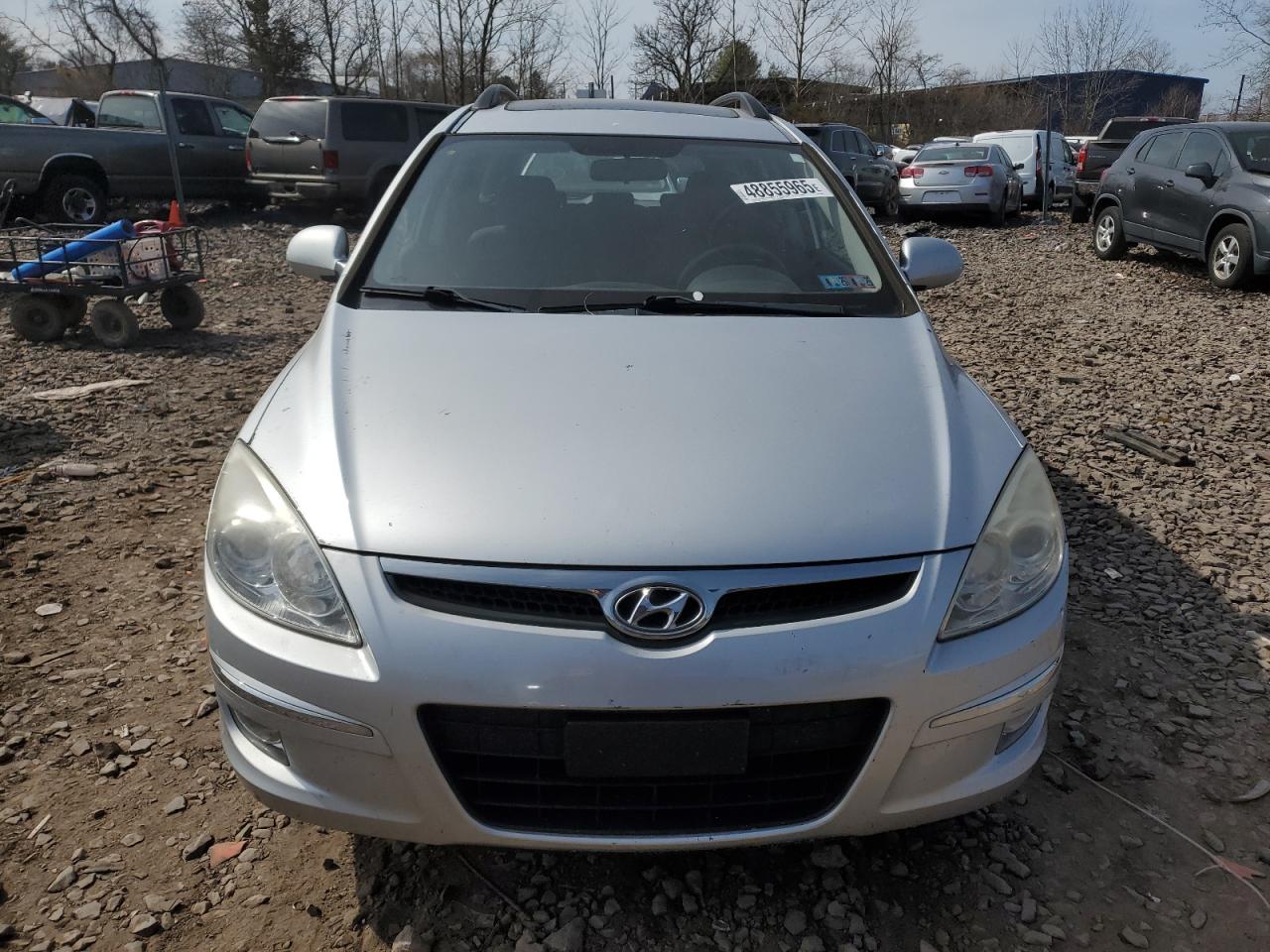 2010 Hyundai Elantra - Image 5