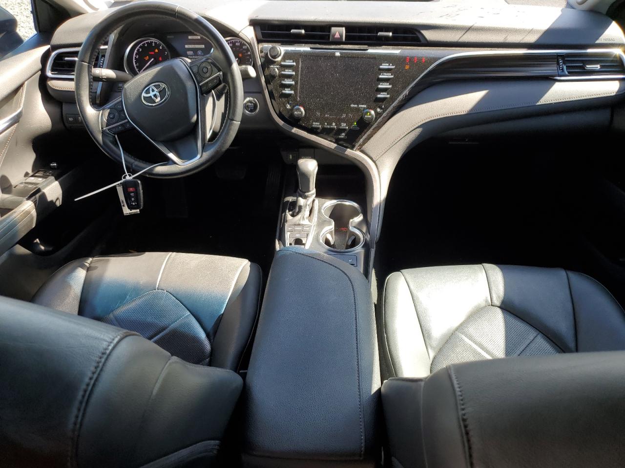 2018 Toyota Camry - Image 8