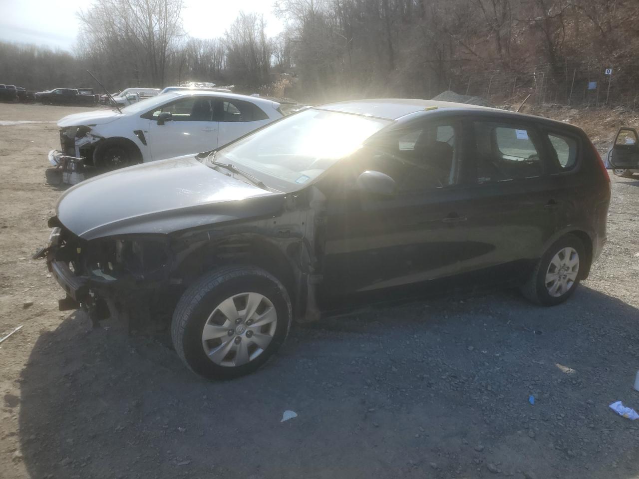 2012 Hyundai Elantra Touring Gls იყიდება Marlboro-ში, NY - Front End