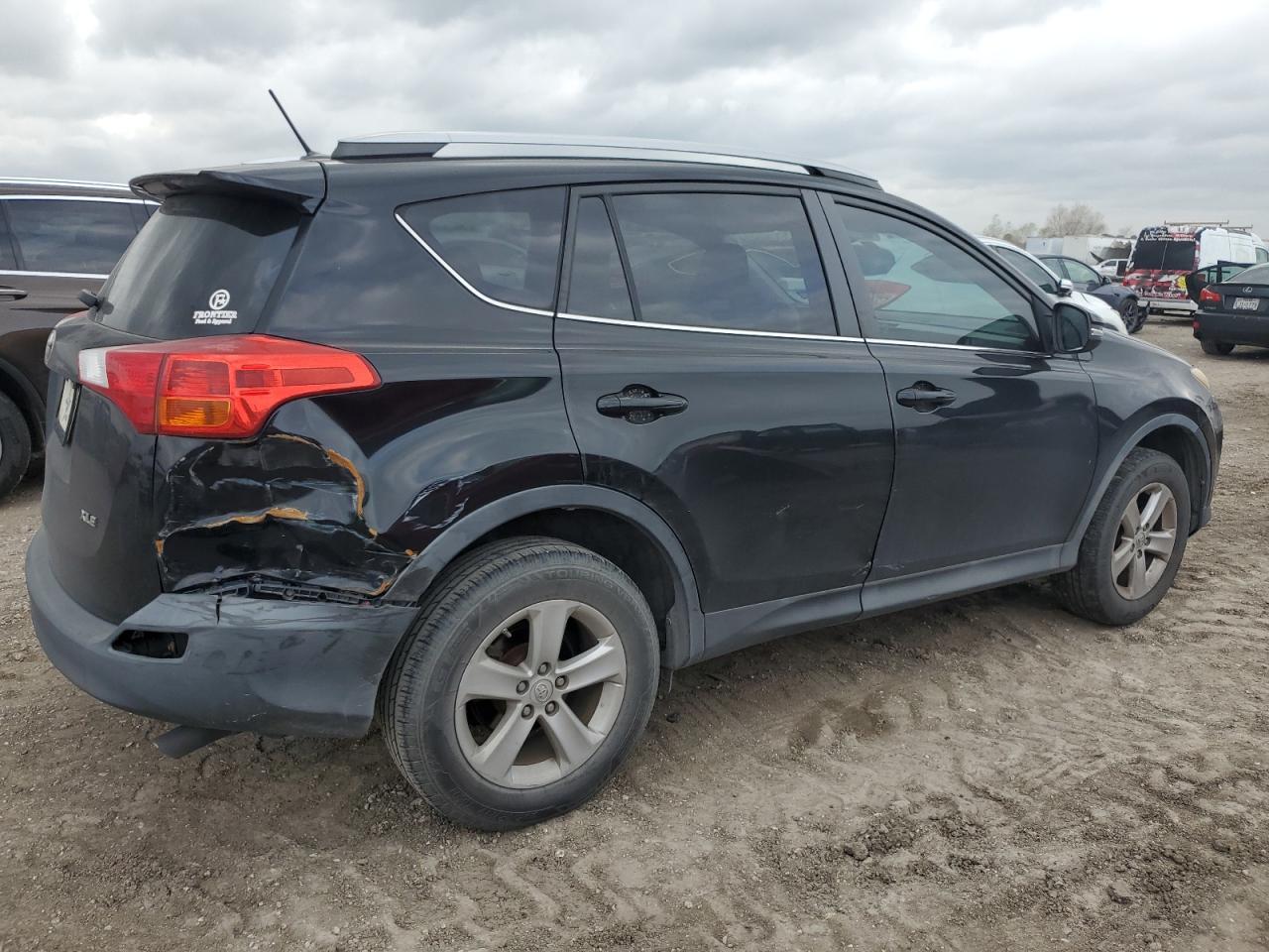 2014 Toyota RAV 4 - Image 3