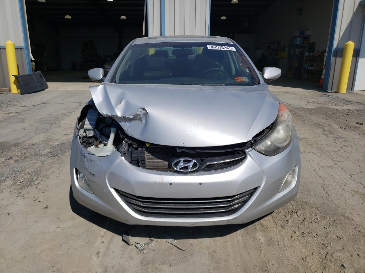 2012 Hyundai Elantra - Image 5