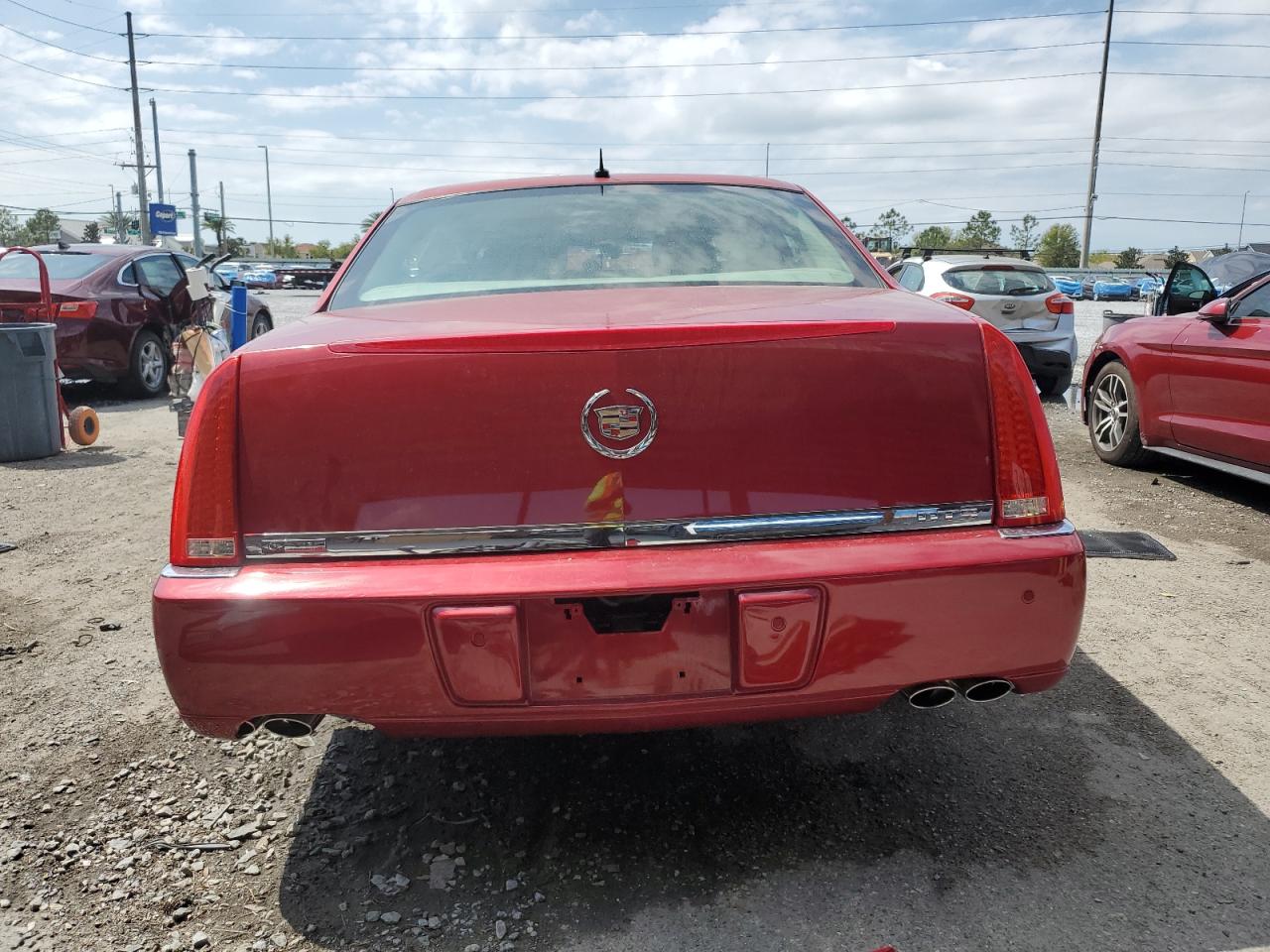 2008 Cadillac Dts VIN: 1G6KD579X8U156181 Lot: 48923245